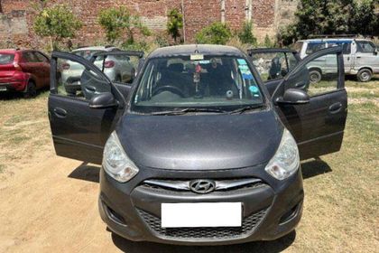 2013 हुंडई आई10 Sportz