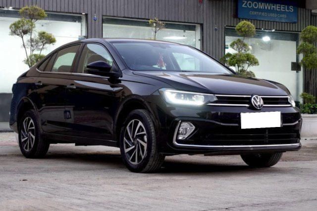 Second-hand 2025 Volkswagen Virtus टॉपलाइन एटी ईएस for sale in New Delhi