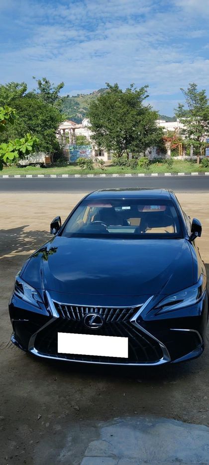 2022 Lexus ES 350h 300h लक्ज़री