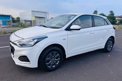 2018 Hyundai i20 Petrol CVT Magna Executive
