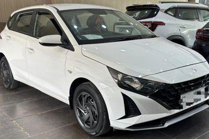 2023 Hyundai i20 मैग्ना
