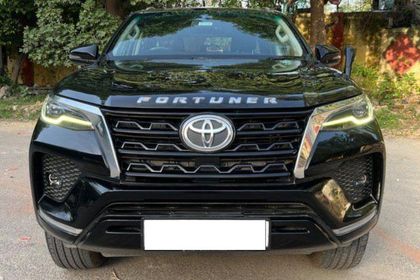 2023 Toyota Fortuner 4x2 एटी