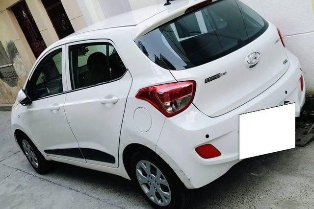 Second-hand 2015 Hyundai Grand i10 मैग्ना for sale in Sangrur