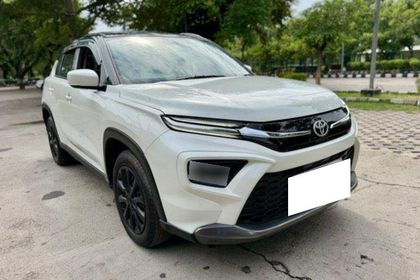 2024 Toyota Hyryder एस सीएनजी