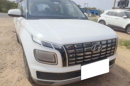 2025 Hyundai Venue एस प्लस