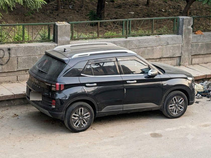 2022 Hyundai Venue SX Turbo
