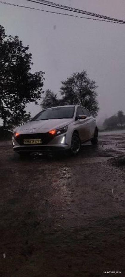 2025 Hyundai i20 स्पोर्टज़