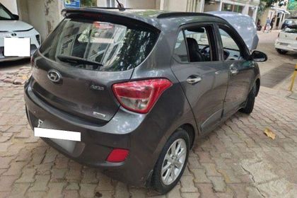 2016 Hyundai Grand i10 AT Asta