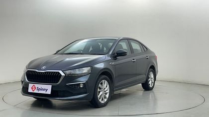 2022 स्कोडा स्लाविया 1.0 TSI Ambition AT