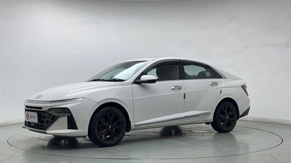 2023 Hyundai Verna एसएक्स टर्बो