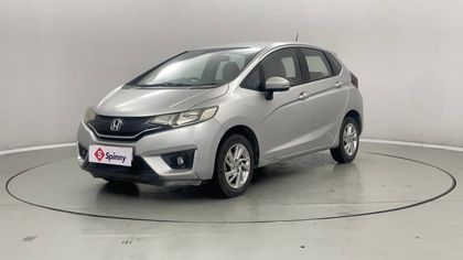 2015 Honda Jazz वी