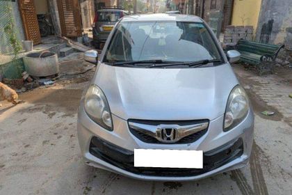 2013 Honda Brio वीएक्स