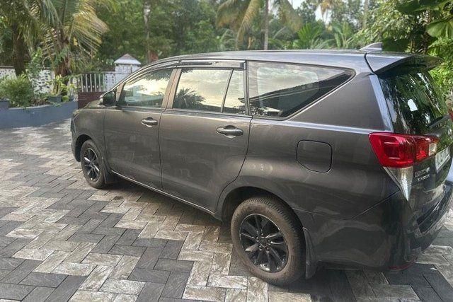 Second-hand 2019 Toyota Innova Crysta 2.4 जी प्लस MT 8S बीएस4 for sale in Thrissur