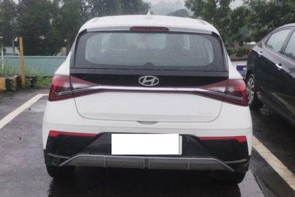 2024 Hyundai i20 स्पोर्टज़