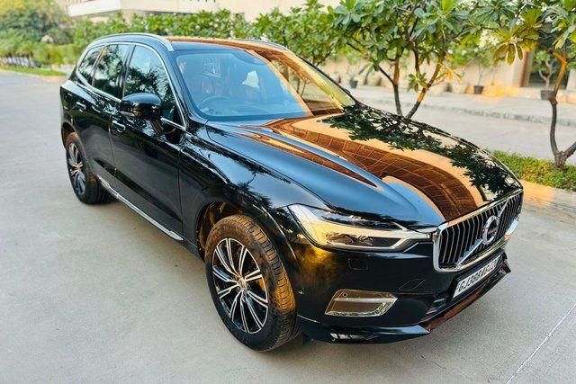 Volvo XC60 Inscription D5 बीएस4 Second-hand 2019 Volvo XC60 Inscription D5 बीएस4 for sale in Ahmedabad