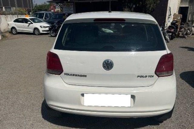 Volkswagen Polo IPL II 1.2 Diesel Highline Second-hand 2012 Volkswagen Polo IPL II 1.2 Diesel Highline for sale in Rajkot