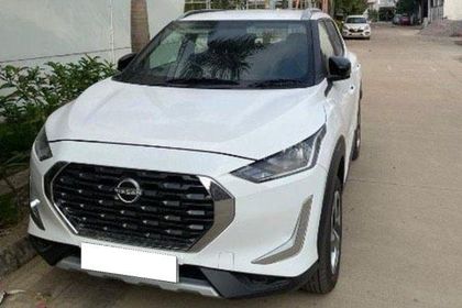 2024 Nissan Magnite Kuro MT