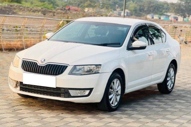 Skoda Octavia Ambition 2.0 TDI AT Second-hand 2015 Skoda Octavia Ambition 2.0 TDI AT for sale in Mumbai