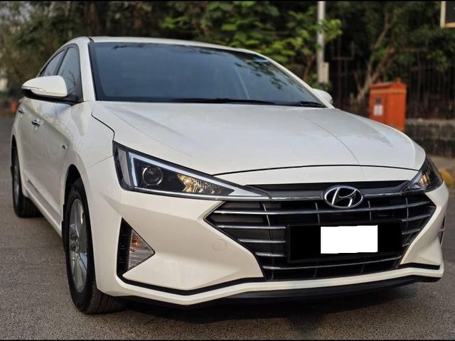 Second-hand 2021 Hyundai Elantra VTVT SX AT for sale in Mumbai