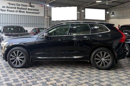 2019 Volvo XC60 Inscription D5 बीएस4