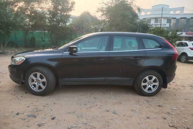 Second-hand 2012 Volvo XC60 D3 Kinetic for sale in Hyderabad