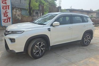 2023 Toyota Hyryder जी सीएनजी बीएस6