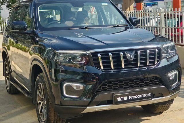 Second-hand 2022 Mahindra Scorpio N Z8L Diesel 4x4 AT BSVI for sale in Bangalore