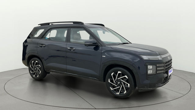 Second-hand 2025 Hyundai Alcazar सिग्नेचर 6सीटर डीसीटी for sale in Bangalore