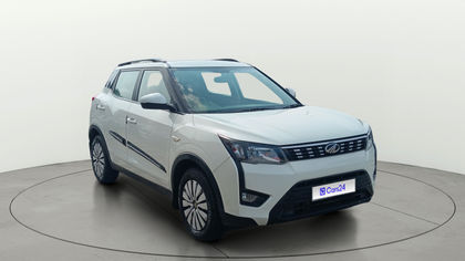 2021 Mahindra XUV300 W6 डीजल Sunroof बीएस6