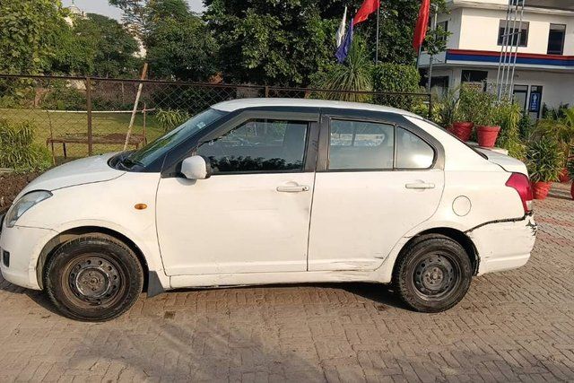 Maruti Suzuki Swift Dzire LDI Second-hand 2015 Maruti Suzuki Swift Dzire LDI for sale in Jalandhar