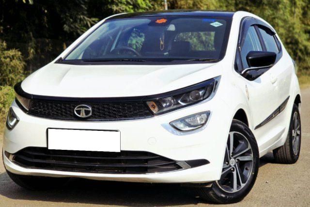 Tata Altroz XZ Plus S CNG Second-hand 2023 Tata Altroz XZ Plus S CNG for sale in Nashik