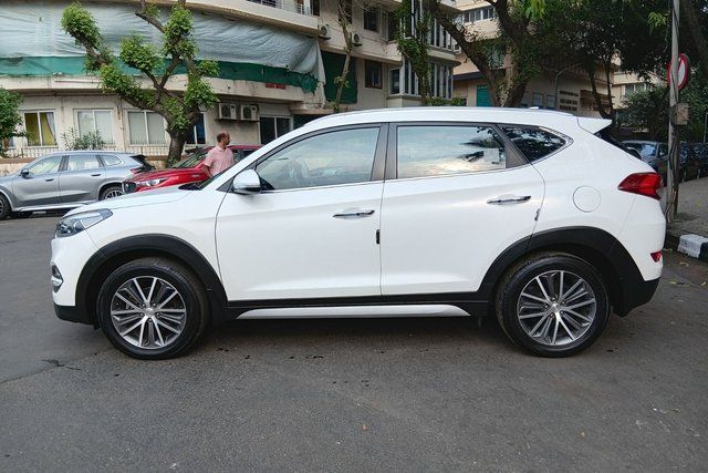 Second-hand 2018 Hyundai Tucson 2.0 Dual VTVT 2WD AT GL for sale in Mumbai