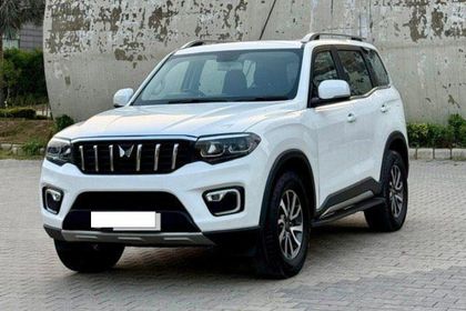 2025 Mahindra Scorpio N Z8 Diesel