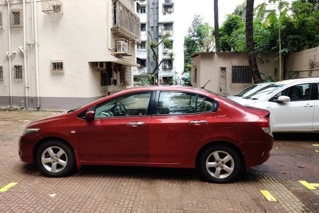 Second-hand 2011 Honda City 1.5 V MT for sale in Nashik
