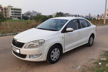 2013 Skoda Rapid 1.6 MPI Ambition