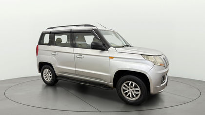 2016 Mahindra TUV 300 T8