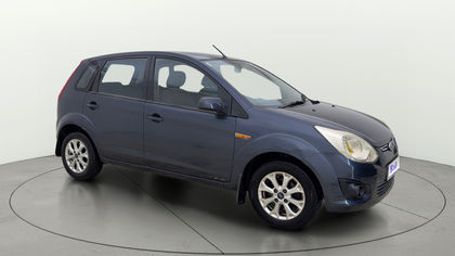 2013 Ford Figo पेट्रोल Titanium