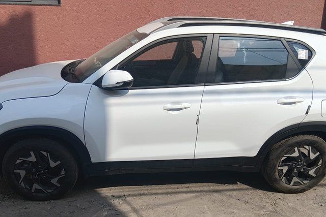 Kia Sonet HTK Plus Second-hand 2026 Kia Sonet HTK Plus for sale in Ujjain