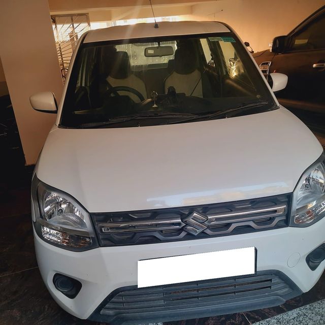 Second-hand 2024 Maruti Suzuki Wagon R वीएक्सआई for sale in New Delhi