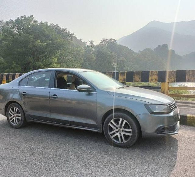 Volkswagen Jetta 2.0L TDI Comfortline Second-hand 2012 Volkswagen Jetta 2.0L TDI Comfortline for sale in Bangalore