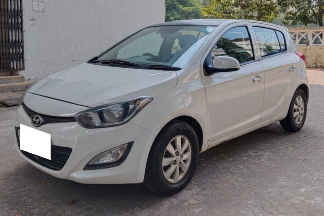 Second-hand 2012 Hyundai i20 1.2 Asta for sale in Mira Road