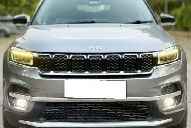 Jeep Meridian Limited Opt AT बीएस6 Second-hand 2022 Jeep Meridian Limited Opt AT बीएस6 for sale in New Delhi