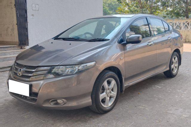 Honda City V AT Second-hand 2011 Honda City V AT for sale in Mira Road