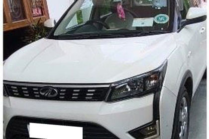 2022 Mahindra XUV300 W6 डीजल Sunroof बीएस6
