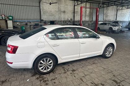 2016 Skoda Octavia Style Plus 2.0 TDI AT