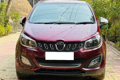 2019 Mahindra Marazzo M8