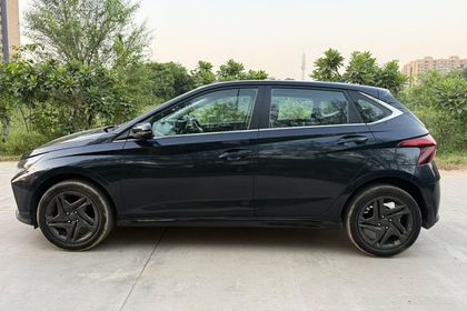 2021 Hyundai i20 स्पोर्टज़ IVT बीएस6