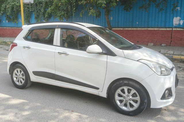 Second-hand 2014 Hyundai Grand i10 CRDi एस्टा for sale in New Delhi