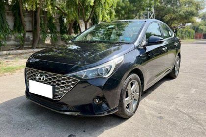 2021 Hyundai Verna एसएक्स IVT