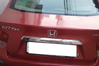 Used V AT